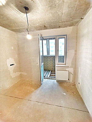 Продам двухкомнатную (2-комн.) квартиру, Красных Партизан ул, 1/4к10, Краснодар г