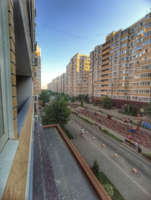 Продам двухкомнатную (2-комн.) квартиру, Красных Партизан ул, 1/4к10, Краснодар г