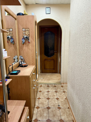 Продам трехкомнатную (3-комн.) квартиру, 25, Новосиньково п