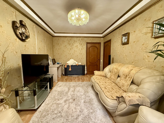 Продам трехкомнатную (3-комн.) квартиру, 25, Новосиньково п