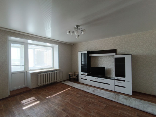 Продам многокомнатную квартиру, Цветочная ул, 2, Ишим г