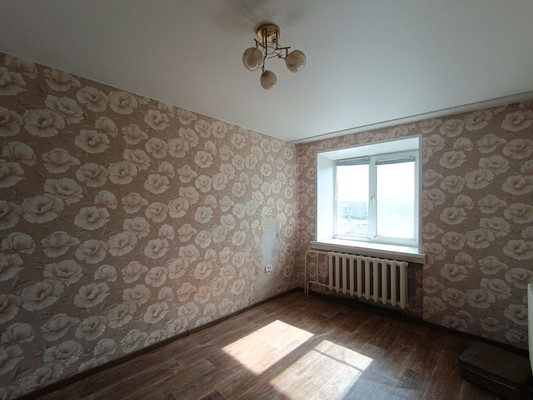 Продам многокомнатную квартиру, Цветочная ул, 2, Ишим г