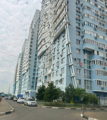Продам однокомнатную (1-комн.) квартиру, Автолюбителей ул, 1кг, Краснодар г