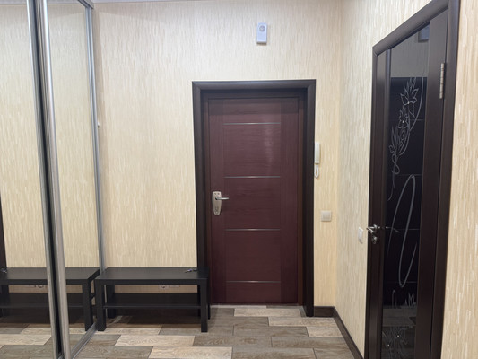 Продам однокомнатную (1-комн.) квартиру, Октябрьская ул, 181/2, Краснодар г