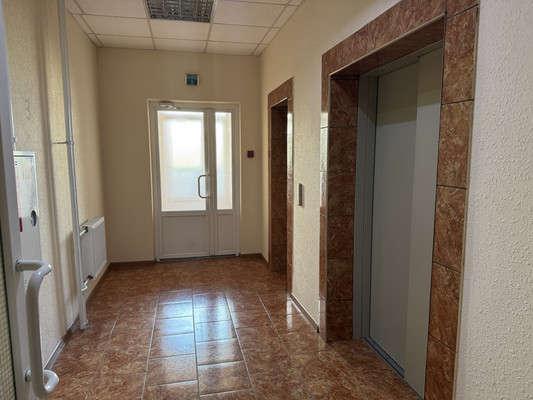 Продам однокомнатную (1-комн.) квартиру, Октябрьская ул, 181/2, Краснодар г