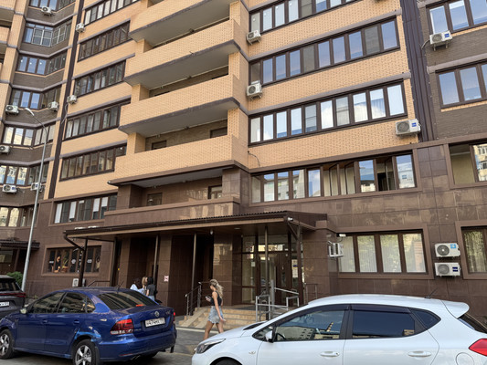 Продам однокомнатную (1-комн.) квартиру, Октябрьская ул, 181/2, Краснодар г