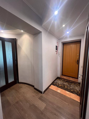 Продам трехкомнатную (3-комн.) квартиру, Садовая ул, 4, Горки д