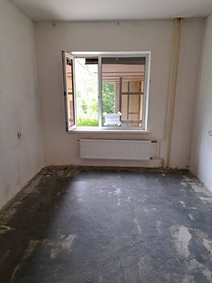 Продам двухкомнатную (2-комн.) квартиру, Шоссейная ул, 38, Бугры п