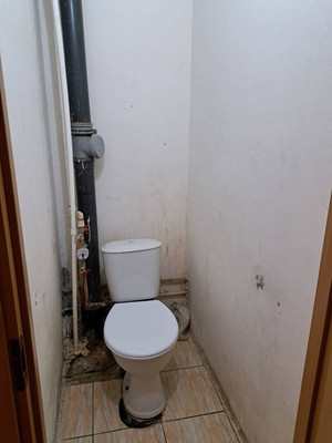 Продам двухкомнатную (2-комн.) квартиру, Шоссейная ул, 38, Бугры п