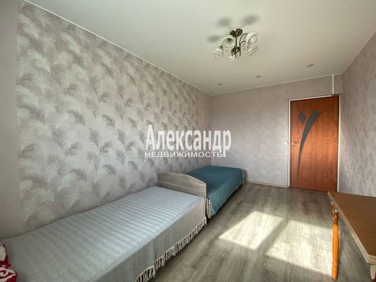 Продам трехкомнатную (3-комн.) квартиру, Бухарестская ул, 78, Санкт-Петербург г