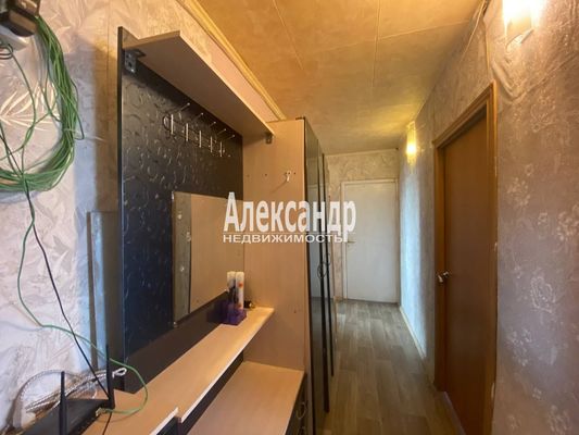 Продам трехкомнатную (3-комн.) квартиру, Бухарестская ул, 78, Санкт-Петербург г