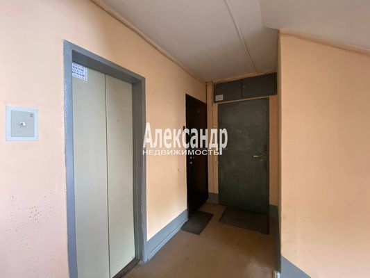 Продам трехкомнатную (3-комн.) квартиру, Бухарестская ул, 78, Санкт-Петербург г