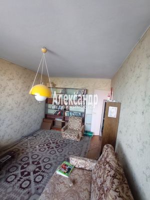 Продам двухкомнатную (2-комн.) квартиру, Бухарестская ул, 39к1, Санкт-Петербург г