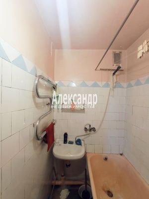 Продам двухкомнатную (2-комн.) квартиру, Бухарестская ул, 39к1, Санкт-Петербург г