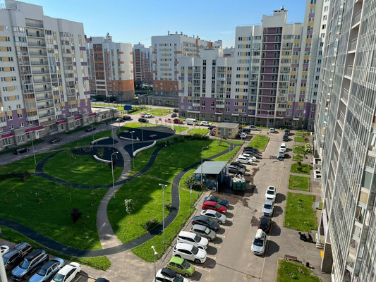 Продам двухкомнатную (2-комн.) квартиру, Екатерининская ул, 10, Мурино п