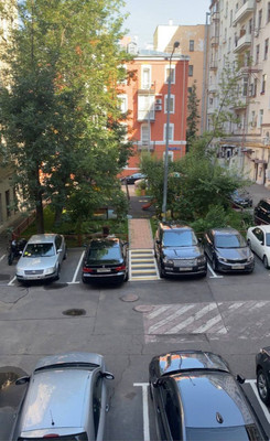 Продам комнату в 4-комн. квартире, 1-я Брестская ул, 36, Москва г