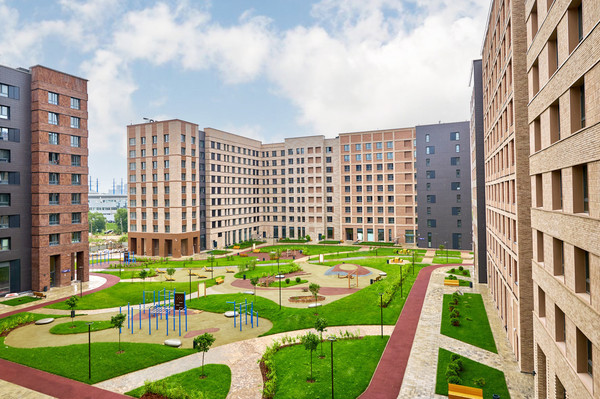 Продам трехкомнатную (3-комн.) квартиру, Луговая ул, 3, Заречье рп