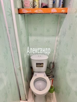 Продам комнату в 3-комн. квартире, Художников пр-кт, 5к3, Санкт-Петербург г