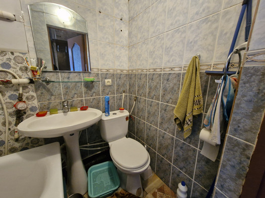 Продам однокомнатную (1-комн.) квартиру, Калинина ул, 112, Ишим г