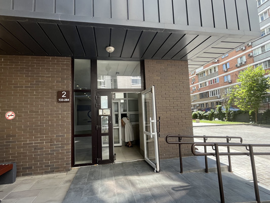 Продам однокомнатную (1-комн.) квартиру, Тельмана ул, 110, Ростов-на-Дону г