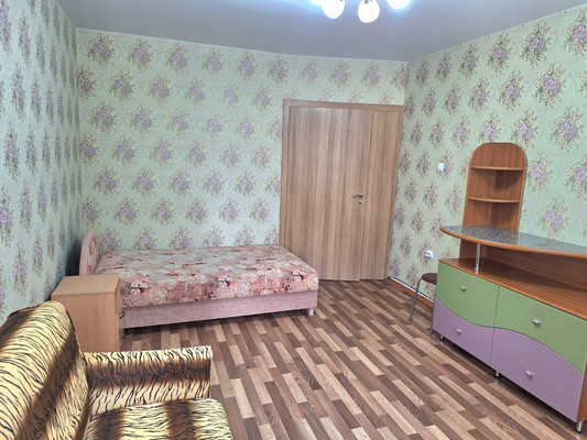Продам двухкомнатную (2-комн.) квартиру, Мира ул, 35, Санкт-Петербург г
