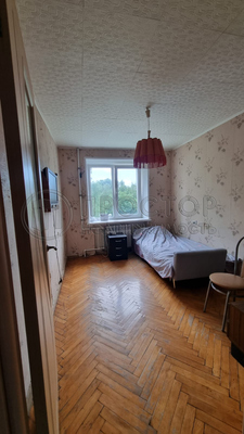 Продам трехкомнатную (3-комн.) квартиру, Ватутина ул, 3, Можайск г