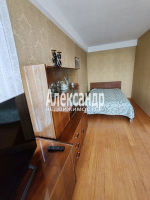Сдам однокомнатную (1-комн.) квартиру, Купчинская ул, 17к4, Санкт-Петербург г