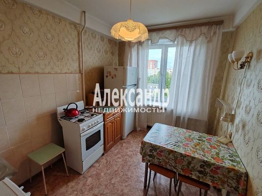 Сдам однокомнатную (1-комн.) квартиру, Купчинская ул, 17к4, Санкт-Петербург г