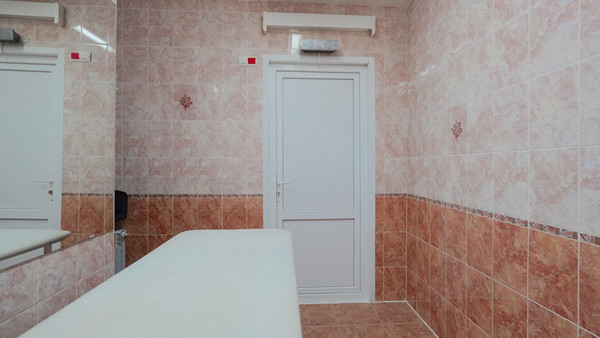 Продам салон красоты 90 м2, Кулакова пр-кт, 49к2, Ставрополь г