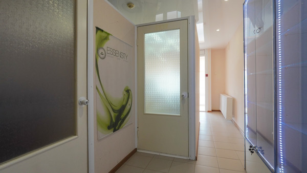 Продам салон красоты 90 м2, Кулакова пр-кт, 49к2, Ставрополь г