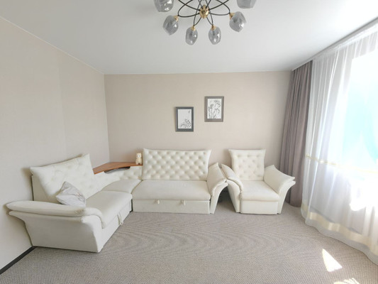 Продам многокомнатную квартиру, Карла Маркса ул, 73, Ишим г