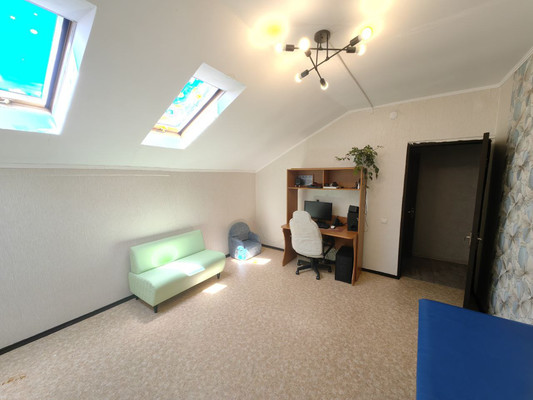 Продам многокомнатную квартиру, Карла Маркса ул, 73, Ишим г