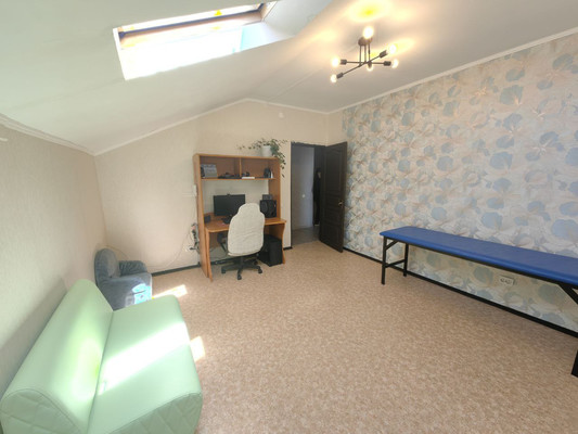 Продам многокомнатную квартиру, Карла Маркса ул, 73, Ишим г