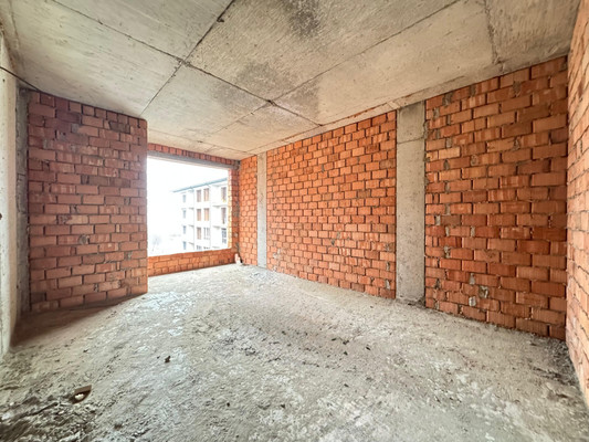 Продам трехкомнатную (3-комн.) квартиру, Ашурова ул, 1, Нальчик г