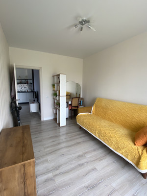 Продам двухкомнатную (2-комн.) квартиру, Иоанна Кронштадтского ул, 17, Старая д