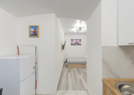 Продам многокомнатную квартиру, Марата ул, 22-24, Санкт-Петербург г