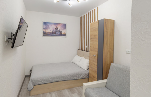 Продам многокомнатную квартиру, Марата ул, 22-24, Санкт-Петербург г
