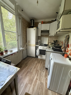 Продам трехкомнатную (3-комн.) квартиру, Павловская ул, 54А, Колпино г