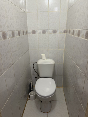 Продам трехкомнатную (3-комн.) квартиру, Павловская ул, 54А, Колпино г