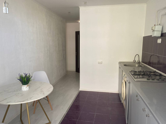 Продам двухкомнатную (2-комн.) квартиру, Туристов пер, 8, Симферополь г