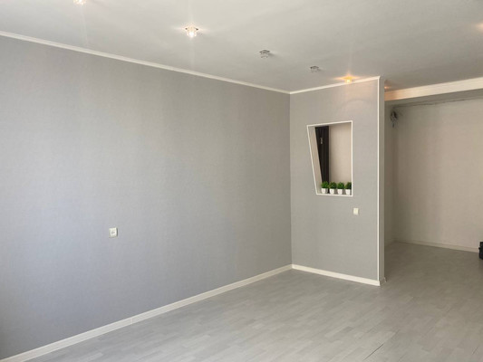 Продам двухкомнатную (2-комн.) квартиру, Туристов пер, 8, Симферополь г