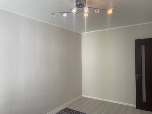 Продам двухкомнатную (2-комн.) квартиру, Туристов пер, 8, Симферополь г