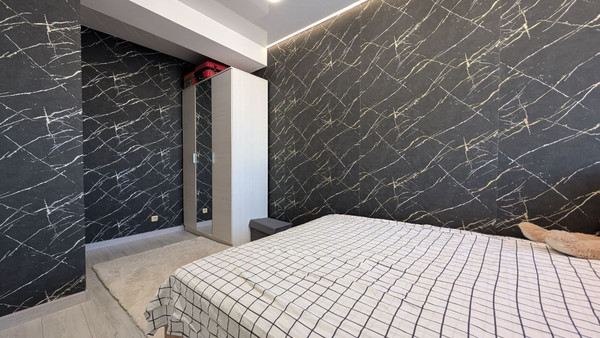 Продам двухкомнатную (2-комн.) квартиру, Вампилова ул, 44, Иркутск г