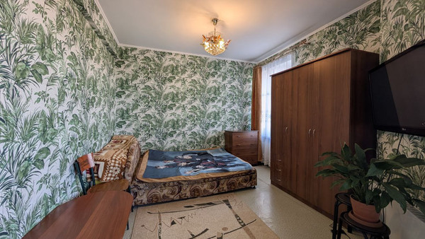 Продам двухкомнатную (2-комн.) квартиру, Вампилова ул, 44, Иркутск г