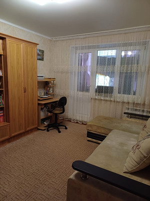 Продам двухкомнатную (2-комн.) квартиру, Великой Победы б-р, 21, Волгодонск г