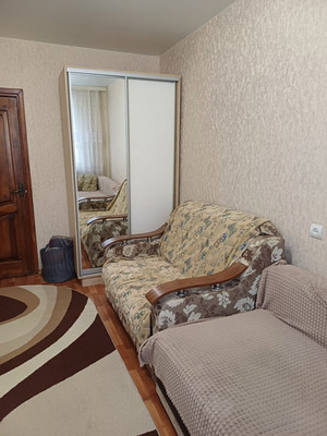 Продам двухкомнатную (2-комн.) квартиру, Великой Победы б-р, 21, Волгодонск г