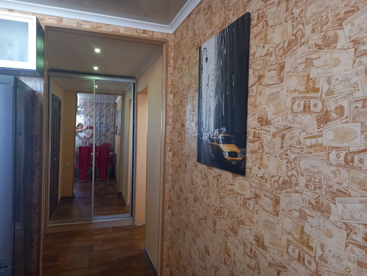Продам двухкомнатную (2-комн.) квартиру, Победы пр-кт, 218, Симферополь г