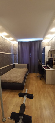 Продам многокомнатную квартиру, Логовская ул, 2, Волгодонск г