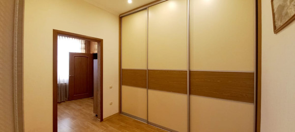 Продам многокомнатную квартиру, Логовская ул, 2, Волгодонск г