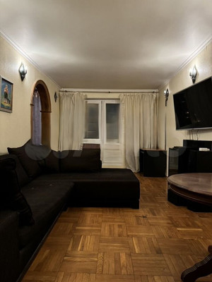 Продам трехкомнатную (3-комн.) квартиру, Миклухо-Маклая ул, 30, Москва г
